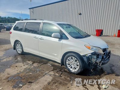 Czwarte zdjęcie samochodu z boku: 2015 TOYOTA SIENNA XLE 8-PASSENGER VIN:5TDYK3DC4FS555543 - miniatura