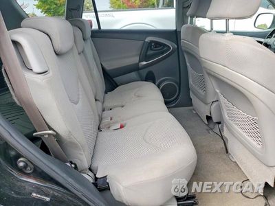 Zdjęcie 11 z 13 samochodu: 2007 TOYOTA RAV4 LIMITED VIN:JTMZK31V476007893 - miniatura
