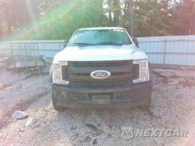Piąte zdjęcie samochodu w środku: 2019 FORD F450 SUPER DUTY VIN:1FD0X4GY1KEE97401 - miniatura