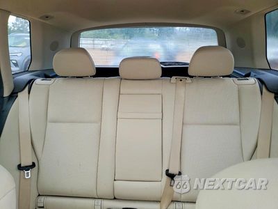 Zdjęcie 10 z 13 samochodu: 2014 MERCEDES-BENZ GLK 350 4MATIC VIN:WDCGG8JB1EG159840 - miniatura