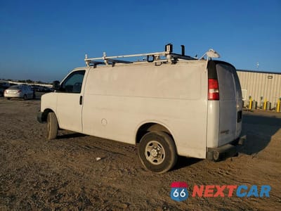 Drugie zdjęcie samochodu z przodu: 2014 CHEVROLET EXPRESS G2500 VIN:1GCWGFCAXE1119916 - miniatura