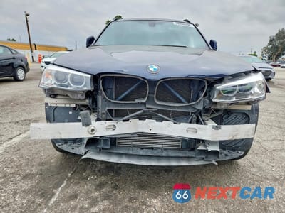 Piąte zdjęcie samochodu w środku: 2017 BMW X3 XDRIVE28I VIN:5UXWX9C31H0W67217 - miniatura