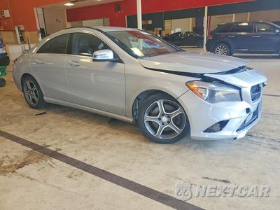 Czwarte zdjęcie samochodu z boku: 2014 MERCEDES-BENZ CLA 250 4MATIC VIN:WDDSJ4GB7EN077940 - miniatura
