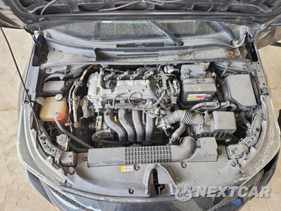 Zdjęcie 11 z 12 samochodu: 2020 TOYOTA COROLLA L VIN:5YFDPRAE1LP051268 - miniatura