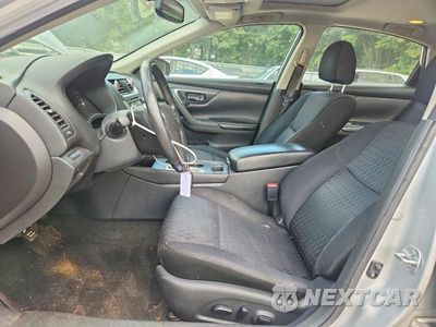 Zdjęcie 7 z 12 samochodu: 2017 NISSAN ALTIMA 2.5 SV VIN:1N4AL3AP4HC159354 - miniatura