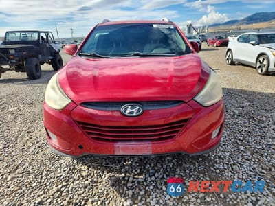 Piąte zdjęcie samochodu w środku: 2015 HYUNDAI TUCSON SE VIN:KM8JUCAG8FU024128 - miniatura