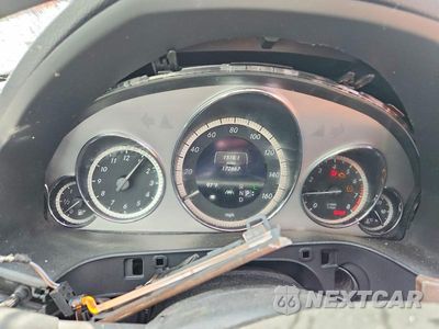 Zdjęcie 9 z 11 samochodu: 2013 MERCEDES-BENZ E 350 4MATIC VIN:WDDHF8JBXDA670855 - miniatura