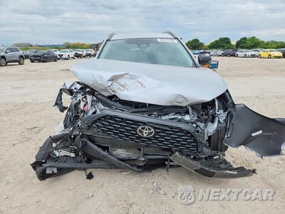 Piąte zdjęcie samochodu w środku: 2025 TOYOTA COROLLA CROSS LE VIN:7MUCAAAGXSV146732 - miniatura