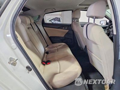 Zdjęcie 10 z 12 samochodu: 2016 HONDA CIVIC EX VIN:2HGFC1F33GH631843 - miniatura