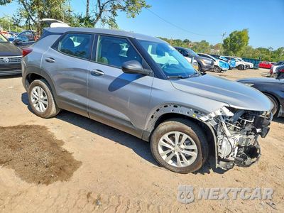 Czwarte zdjęcie samochodu z boku: 2023 CHEVROLET TRAILBLAZER LS VIN:KL79MNSL3PB176584 - miniatura