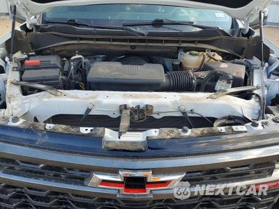 Zdjęcie 11 z 13 samochodu: 2023 CHEVROLET SILVERADO K1500 ZR2 VIN:3GCUDHEL7PG358497 - miniatura