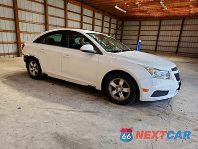 Czwarte zdjęcie samochodu z boku: 2013 CHEVROLET CRUZE LT VIN:1G1PC5SB3D7131947 - miniatura