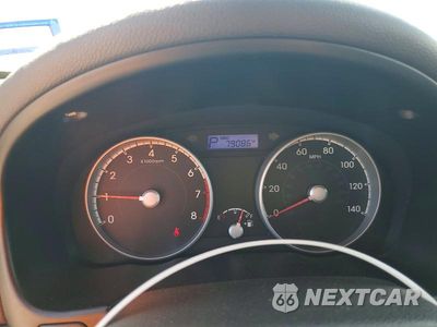 Zdjęcie 9 z 12 samochodu: 2011 HYUNDAI ACCENT GS VIN:KMHCM3AC5BU201475 - miniatura