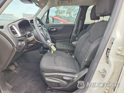 Zdjęcie 7 z 13 samochodu: 2018 JEEP RENEGADE LATITUDE VIN:ZACCJBBB3JPJ35289 - miniatura