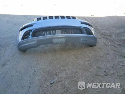 Zdjęcie 12 z 13 samochodu: 2015 JEEP GRAND CHEROKEE SRT-8 VIN:1C4RJFDJ1FC778213 - miniatura