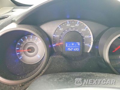 Zdjęcie 9 z 12 samochodu: 2013 HONDA FIT LX VIN:JHMGE8H37DC078131 - miniatura