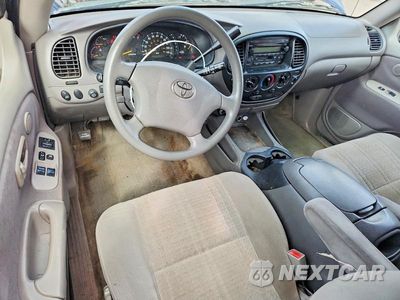 Zdjęcie 8 z 12 samochodu: 2003 TOYOTA TUNDRA SR5 VIN:5TBBT44153S372521 - miniatura