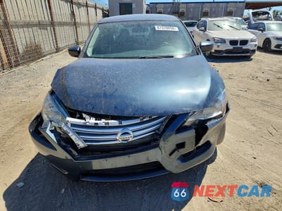 Piąte zdjęcie samochodu w środku: 2015 NISSAN SENTRA SV VIN:3N1AB7AP4FL674413 - miniatura