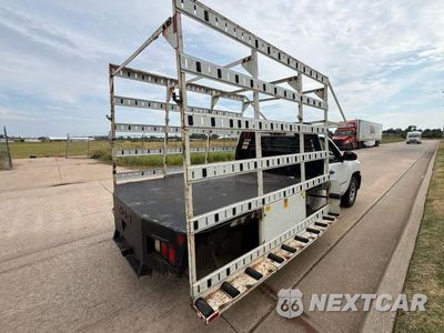 Czwarte zdjęcie samochodu z boku: 2008 CHEVROLET SILVERADO C1500 VIN:1GCEC14C88E135166 - miniatura