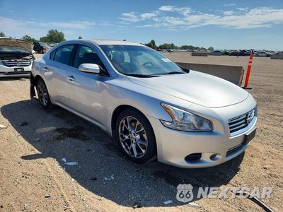 Czwarte zdjęcie samochodu z boku: 2014 NISSAN MAXIMA 3.5 SV VIN:1N4AA5AP8EC450372 - miniatura