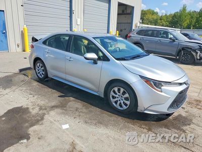 Czwarte zdjęcie samochodu z boku: 2020 TOYOTA COROLLA LE VIN:JTDEPRAE1LJ055054 - miniatura
