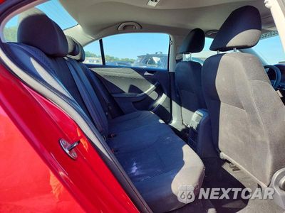 Zdjęcie 10 z 12 samochodu: 2014 VOLKSWAGEN JETTA BASE VIN:3VW2K7AJXEM251810 - miniatura