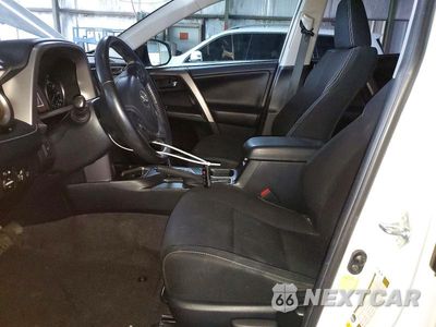 Zdjęcie 7 z 12 samochodu: 2018 TOYOTA RAV4 XLE VIN:JTMWFREV6JJ737331 - miniatura
