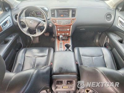 Zdjęcie 8 z 13 samochodu: 2017 NISSAN PATHFINDER PLATINUM VIN:5N1DR2MM4HC628813 - miniatura