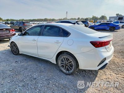 Drugie zdjęcie samochodu z przodu: 2024 KIA FORTE GT LINE VIN:3KPF54ADXRE822099 - miniatura