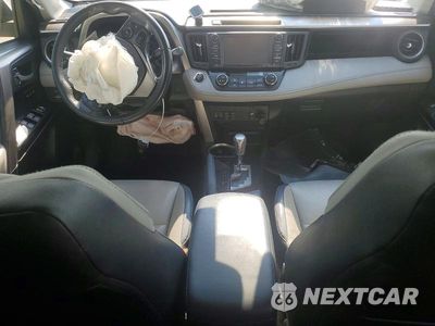 Zdjęcie 8 z 13 samochodu: 2018 TOYOTA RAV4 LIMITED VIN:JTMDFREV8JJ723762 - miniatura