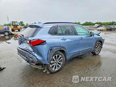 Trzecie zdjęcie samochodu z tyłu: 2024 TOYOTA COROLLA CROSS XLE VIN:7MUDAABG3RV091845 - miniatura