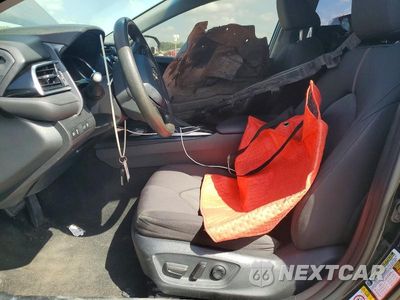 Zdjęcie 7 z 13 samochodu: 2018 TOYOTA CAMRY LE VIN:4T1B31HK5JU503430 - miniatura