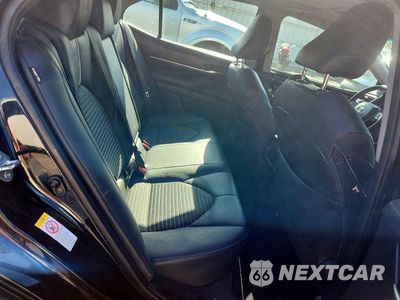 Zdjęcie 10 z 13 samochodu: 2018 TOYOTA CAMRY SE VIN:4T1B11HKXJU532881 - miniatura