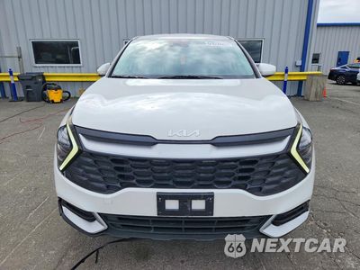 Piąte zdjęcie samochodu w środku: 2025 KIA SPORTAGE LX VIN:KNDPUCDF6S7371144 - miniatura