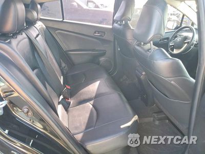 Zdjęcie 10 z 12 samochodu: 2017 TOYOTA PRIUS THREE TOURING VIN:JTDKARFU0H3044241 - miniatura