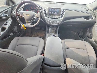 Zdjęcie 8 z 12 samochodu: 2020 CHEVROLET MALIBU RS VIN:1G1ZG5ST1LF155450 - miniatura