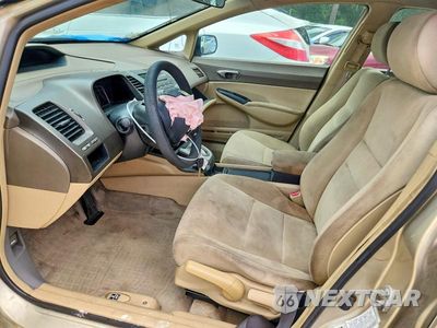 Zdjęcie 7 z 13 samochodu: 2007 HONDA CIVIC LX VIN:1HGFA16597L032715 - miniatura