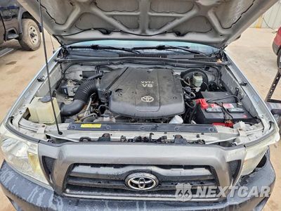 Zdjęcie 11 z 12 samochodu: 2008 TOYOTA TACOMA V6 VIN:5TEUU42N88Z566781 - miniatura