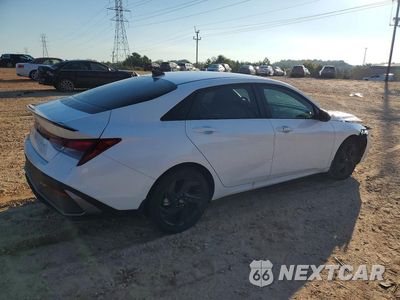 Trzecie zdjęcie samochodu z tyłu: 2026 HYUNDAI ELANTRA SEL SPORT VIN:KMHLM4DG1TU200314 - miniatura