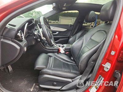 Zdjęcie 7 z 13 samochodu: 2016 MERCEDES-BENZ C 300 VIN:55SWF4JBXGU170604 - miniatura