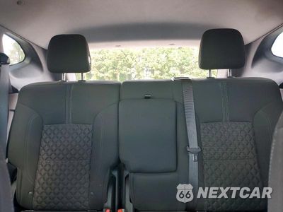 Zdjęcie 10 z 13 samochodu: 2021 CHEVROLET BLAZER 2LT VIN:3GNKBHRS2MS543541 - miniatura