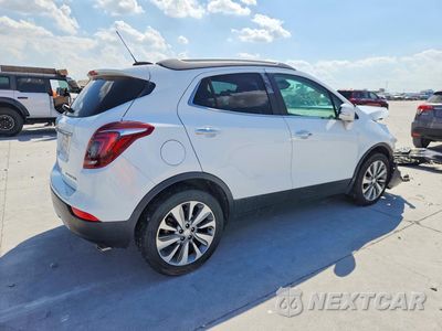 Trzecie zdjęcie samochodu z tyłu: 2018 BUICK ENCORE PREFERRED VIN:KL4CJASB9JB633286 - miniatura