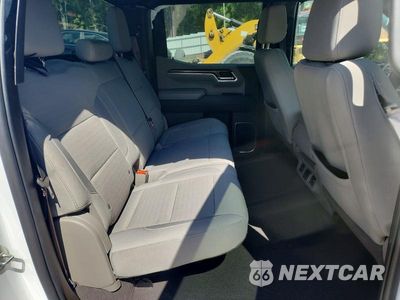 Zdjęcie 10 z 12 samochodu: 2024 CHEVROLET SILVERADO K1500 RST VIN:1GCUDEE88RZ219802 - miniatura