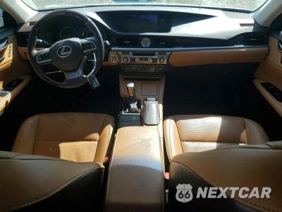 Zdjęcie 8 z 12 samochodu: 2018 LEXUS ES 350 VIN:58ABK1GGXJU089537 - miniatura