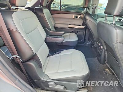 Zdjęcie 11 z 14 samochodu: 2021 FORD EXPLORER XLT VIN:1FMSK7DH4MGC10458 - miniatura