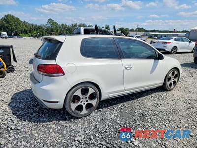 Trzecie zdjęcie samochodu z tyłu: 2011 VOLKSWAGEN GTI VIN:WVWEV7AJ4BW103879 - miniatura