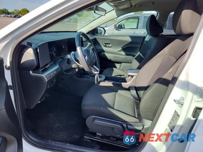 Zdjęcie 7 z 12 samochodu: 2026 HYUNDAI KONA SEL SPORT VIN:KM8HF3ABXTU406251 - miniatura