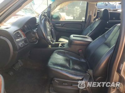 Zdjęcie 7 z 13 samochodu: 2009 GMC YUKON SLT VIN:1GKFC33069R101166 - miniatura