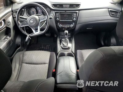 Zdjęcie 8 z 13 samochodu: 2018 NISSAN ROGUE SV VIN:JN8AT2MV7JW328760 - miniatura