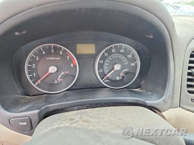 Zdjęcie 9 z 12 samochodu: 2006 HYUNDAI ACCENT GLS VIN:KMHCN46C56U006834 - miniatura